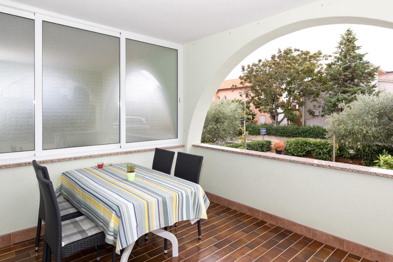 Justic Apartment Veglia Exterior foto