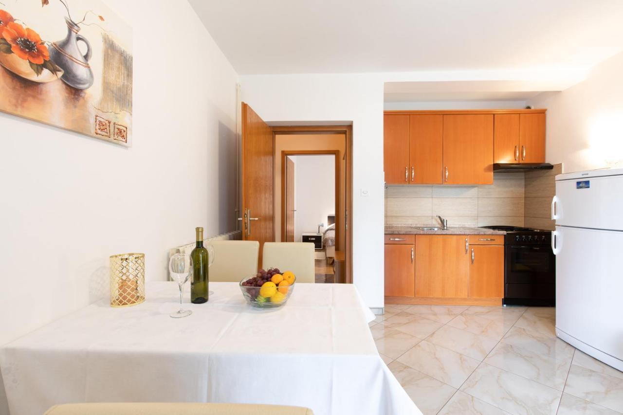 Justic Apartment Veglia Exterior foto