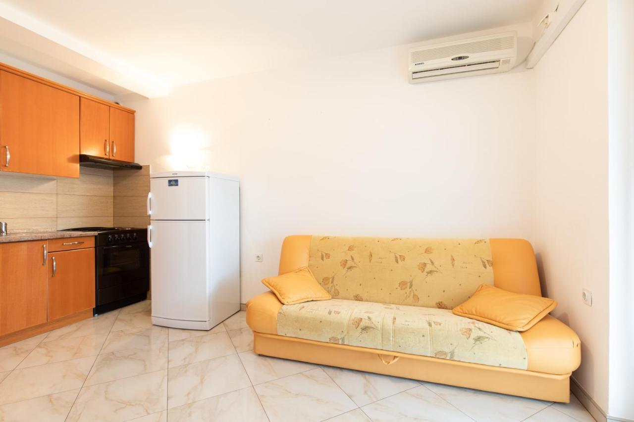 Justic Apartment Veglia Exterior foto